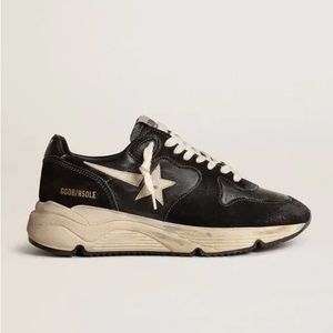 Golden Goose Women’s Running Sole in Black Nappa and Suede with white star